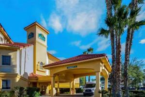 La Quinta Inn & Suites by Wyndham Tucson Airport, Tucson