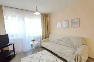 Apartments on 8th Radial street 10, Samara