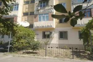 Room on Furkat 8, Tashkent