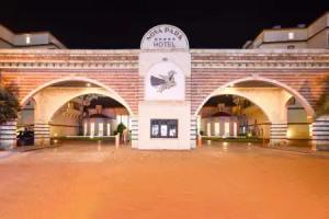 Nova Park Hotel, Side