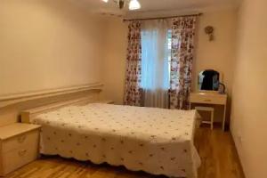 4х комнатная квартира в центре г.Ташкента, Tashkent