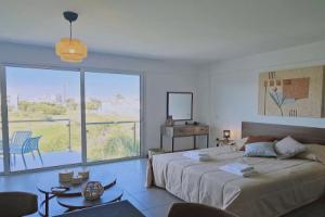 30 PRO - Stay White Coral Studio, Protaras