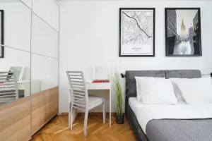 Lumina 2-room apart near Złote Tarasy, Warsaw