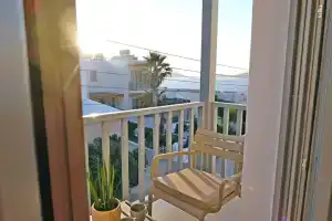 La Maltese Central Hotel, Naousa