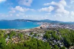 Cote d'Azur Holidays, Grimaud