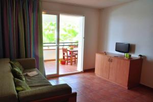 Nice apartments by a vast beach on beautiful Corsica, Moriani Plage