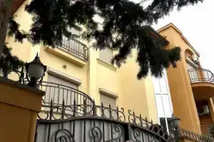 Villa Courtyard, Tbilisi