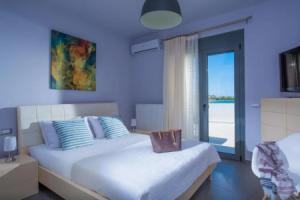 Coast Suite-Luxury Central Beach House, Hersonissos