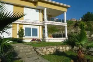 Ara Durak Apartments, Kargicak
