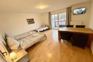 Gemütliches WG-Zimmer 4, zentral in (stadtnah), Balkon Hotel, Ravensburg