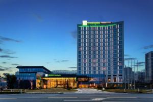 Holiday Inn Wuxi Taihu New City by IHG, Suzhou