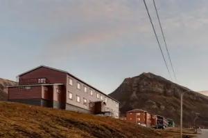 Coal Miners Cabins, Longyearbyen