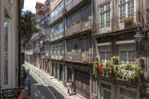 Being Porto Hostel, Porto