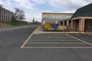 Super 8 by Wyndham Hotel, Des Moines