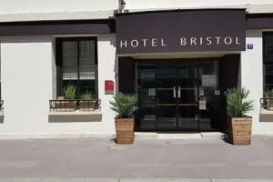 L'Hôtel Bristol, Caen