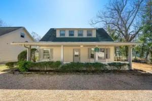 Beautifully Modern Cottage in Historic, Norcross