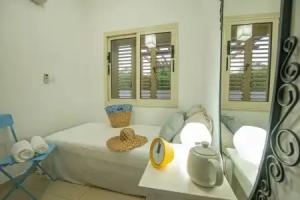 Artisan No 6 First Line Seafront villa, Protaras