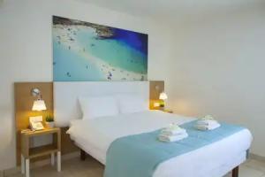 Tui Family Life Nausicaa Beach Hotel, Protaras
