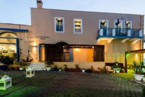 Captain's House, Panormos
