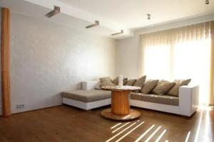 Carls House, Parnu