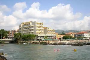 Hotel Bellevue Et Mediterranée, Diano Marina