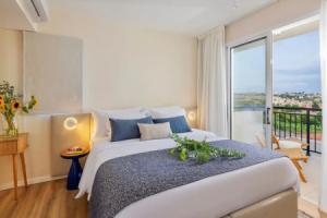 WellClub Family Wellness & Sea View Suites, Chlorakas