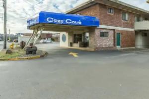 Cozy Cove Beachfront Resort Inn, Lincoln City