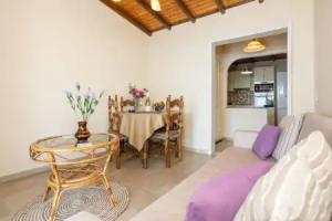 Villa Elia Large Private Pool Walk to Beach Sea Views A C Wifi Car Not Required - 1978, Nisakion