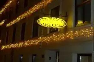 Linovo with Free Parking, Riga