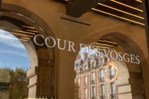 Cour des Vosges - Evok Collection, Paris