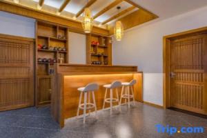 Lijiang Rushuangbiyuan Design Beauty Lodge (Feihua Touch water Shop, Shuhe Town), Lijiang