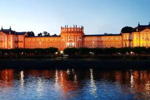 Amazing Apartment in am Rhein With 1 Bedrooms and Wifi, Eltville