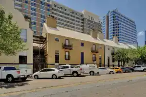 8 Bedroom Downtown Condo byStays, Austin