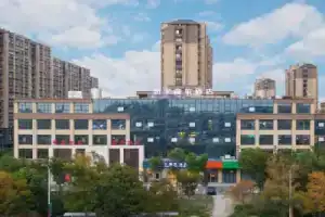 Home Inn Hotel (Nantong Chenggang Road Branch), Nantong