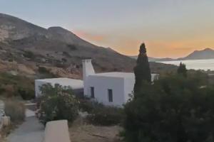 Villa Handras, 2 unità, Aegiali