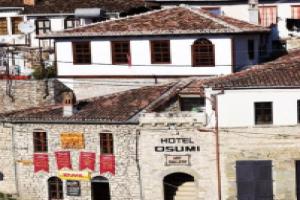 Osumi Hotel, Berat