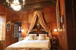 Hotel Ateneo Sevilla, Seville