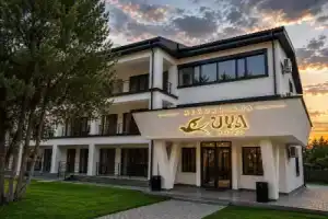 Uya Hotel, Toktogul