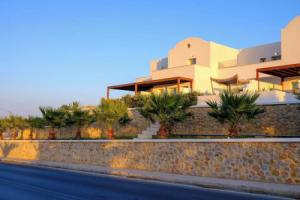 Safrani Suites, Karterados