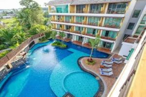 Aqua Resort Phuket - Near Beach and Chalong Pier, Rawai