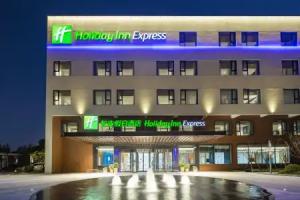 Holiday Inn Express Shanghai Kangqiao by IHG, Shanghai