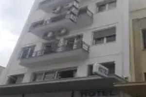 Hotel Ionion, Piraeus