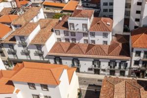 FAA Belas Artes by An Island Apart, Funchal