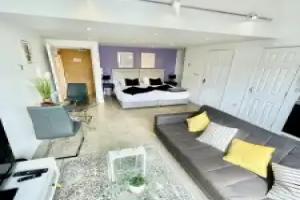Stunning Studio Apartment in, Cambridge