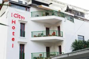 City Hotel, Tirana