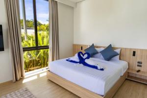 Aileen P3 V4 3 BR Saku Staycation Villa, Naithon
