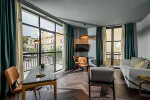 Pagopoieion Suites By Enorme, Heraklio Town