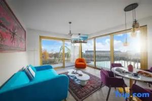 Boulevard Drobnera Residence - Apartments with a view of the Odra River, Wroclaw