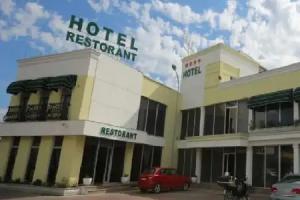 Lord Hotel Tirana, Tirana