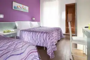 Hotel Sandra, Rimini